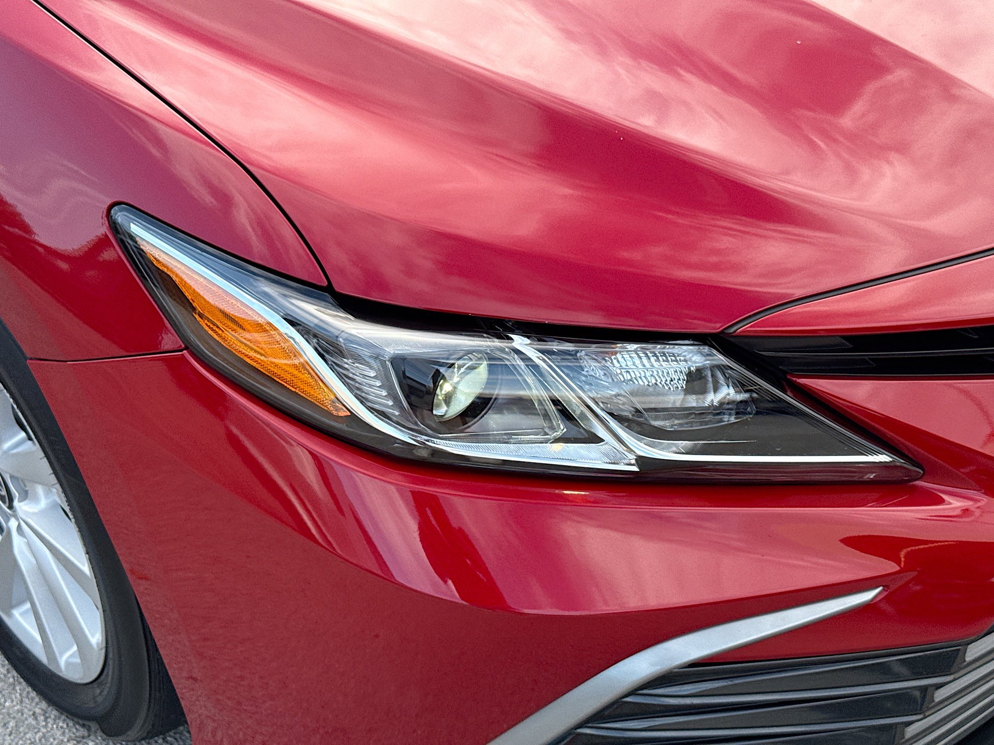 Used 2023 Toyota Camry LE image 31