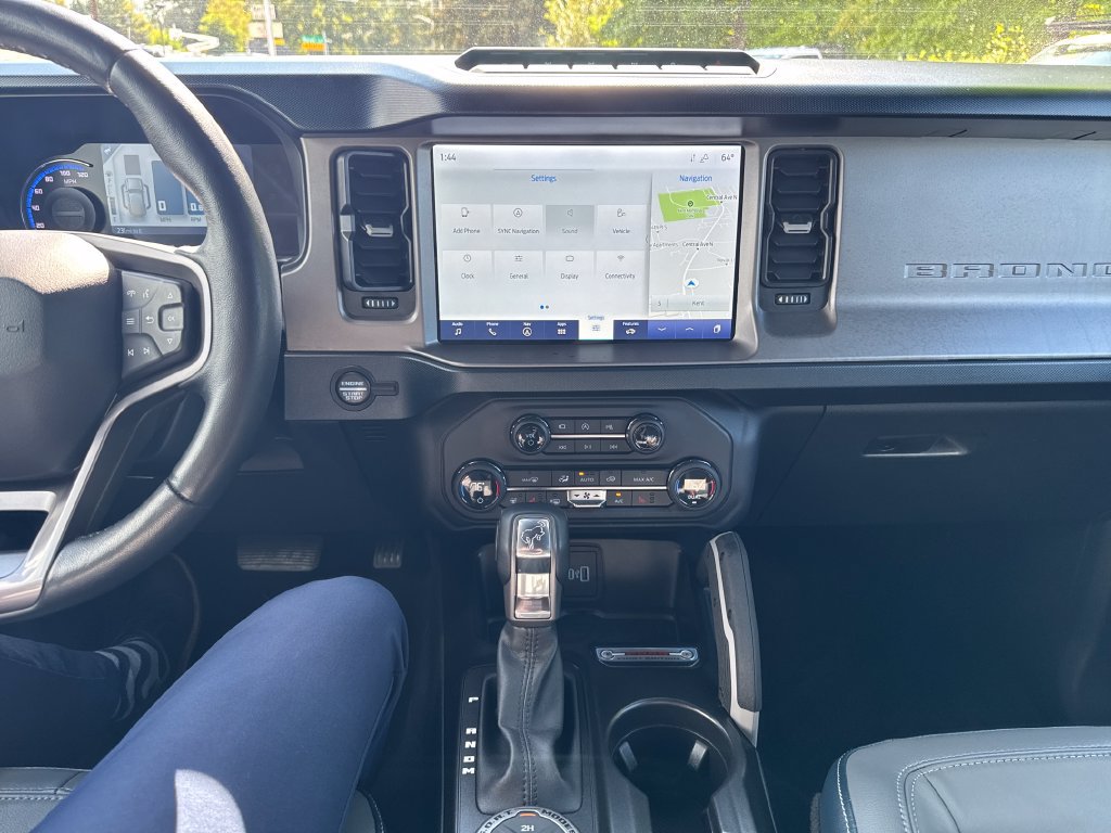 Used 2021 Ford Bronco First Edition AWD/4WD image 18