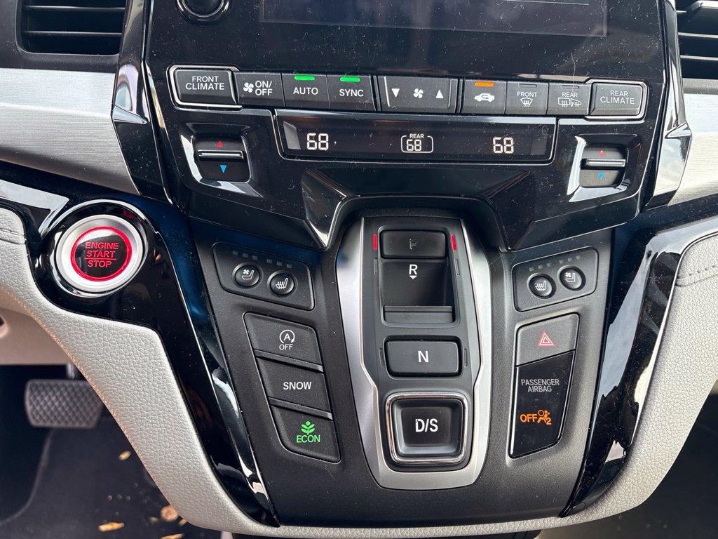 Used 2019 Honda Odyssey Elite image 17