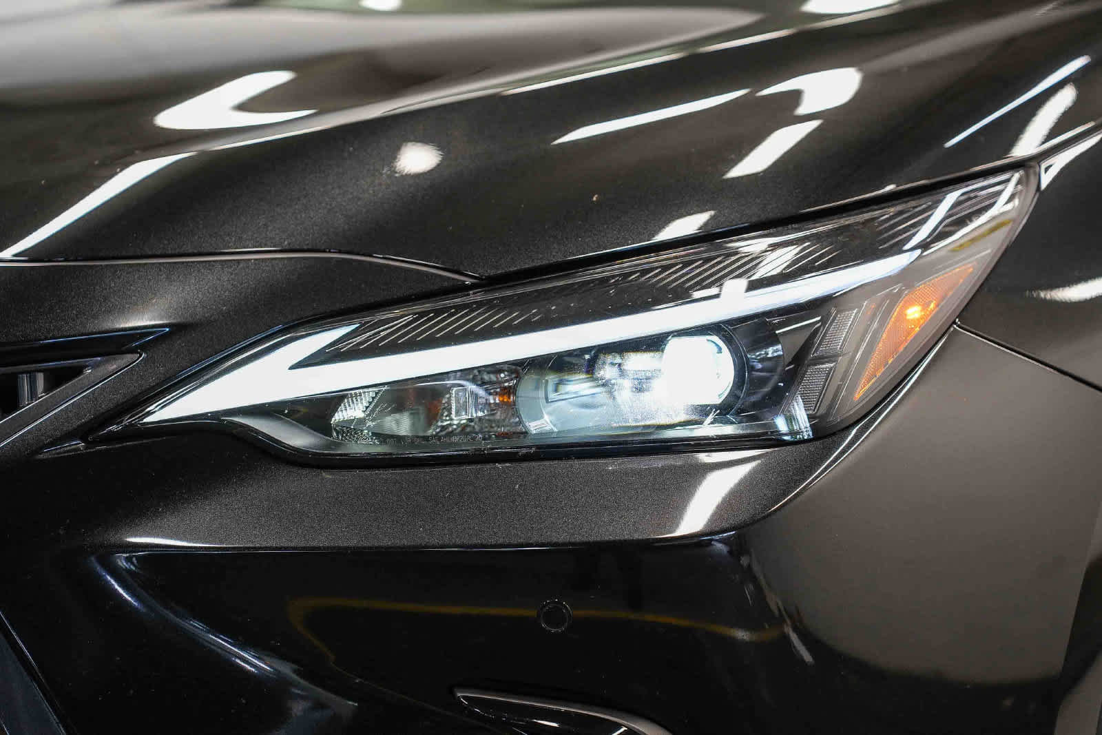 Used 2025 Lexus NX 250 FWD w/ Accessory Package (K3) image 8