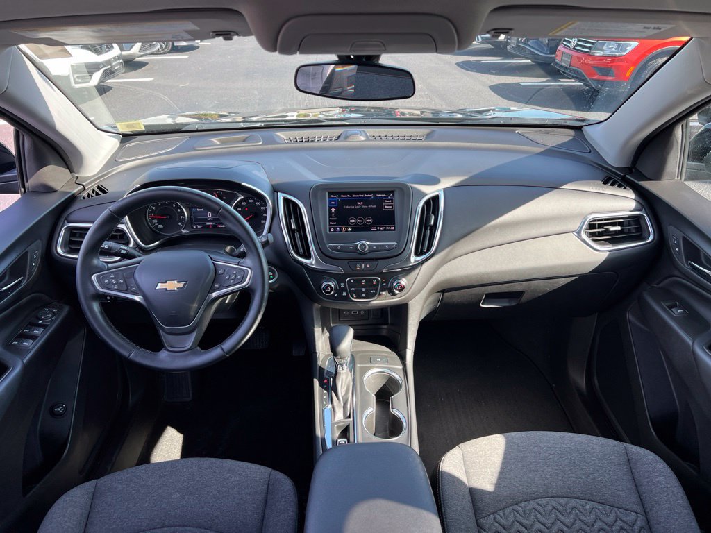 Used 2023 Chevrolet Equinox LT FWD image 18
