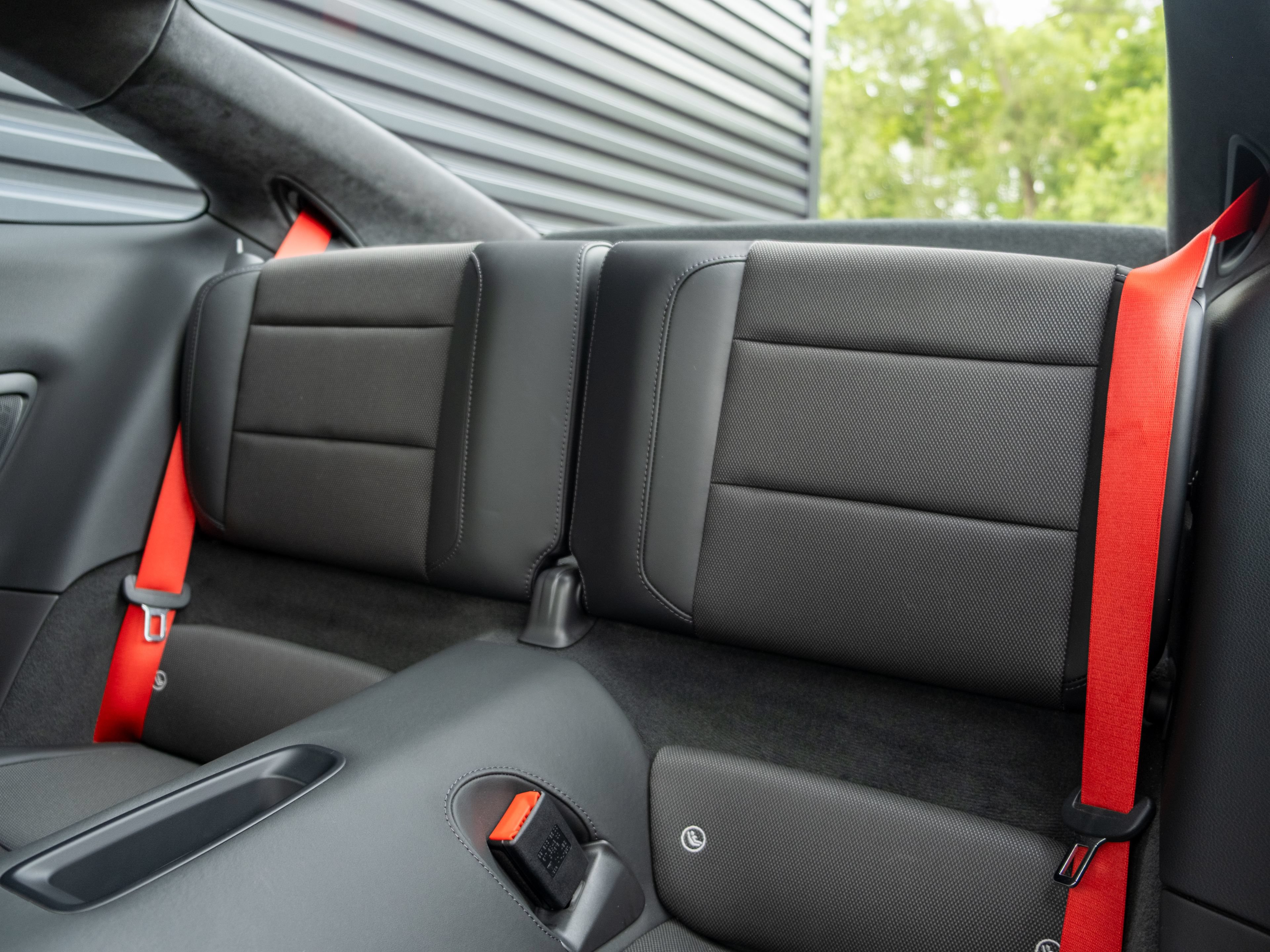 Certified 2019 Porsche 911 Carrera T RWD image 36