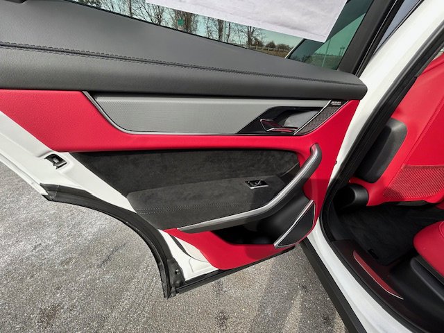 New 2025 Jaguar F-PACE SVR image 17