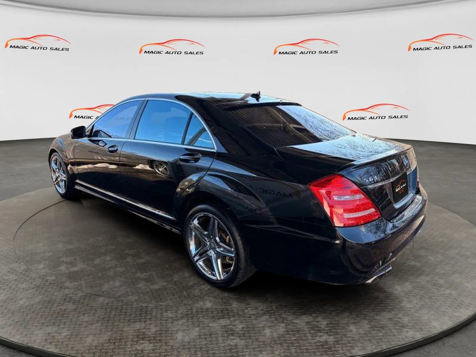 Used 2011 Mercedes-Benz S 63 AMG image 13