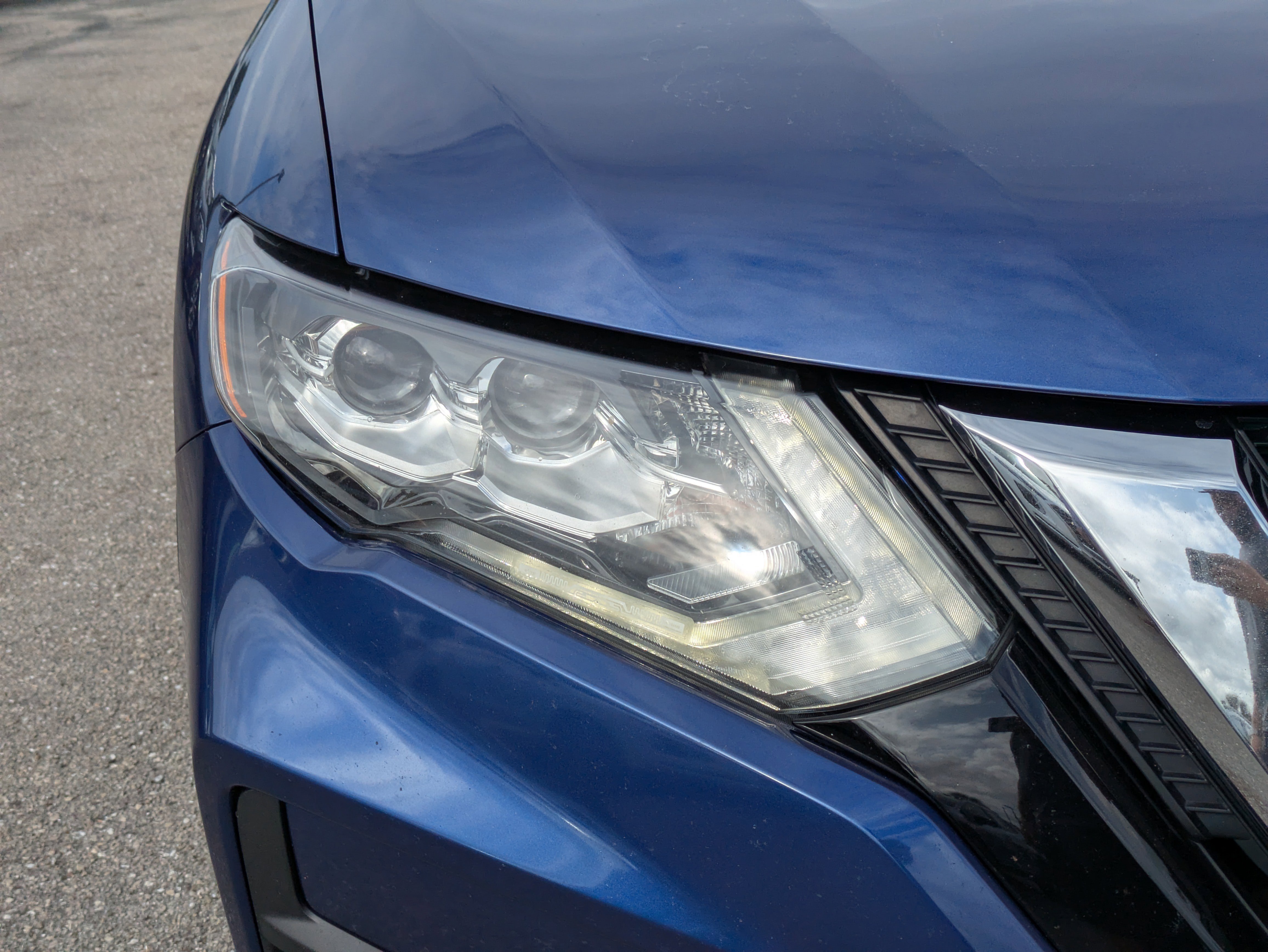 Used 2020 Nissan Rogue SL w/ Premium Package image 10