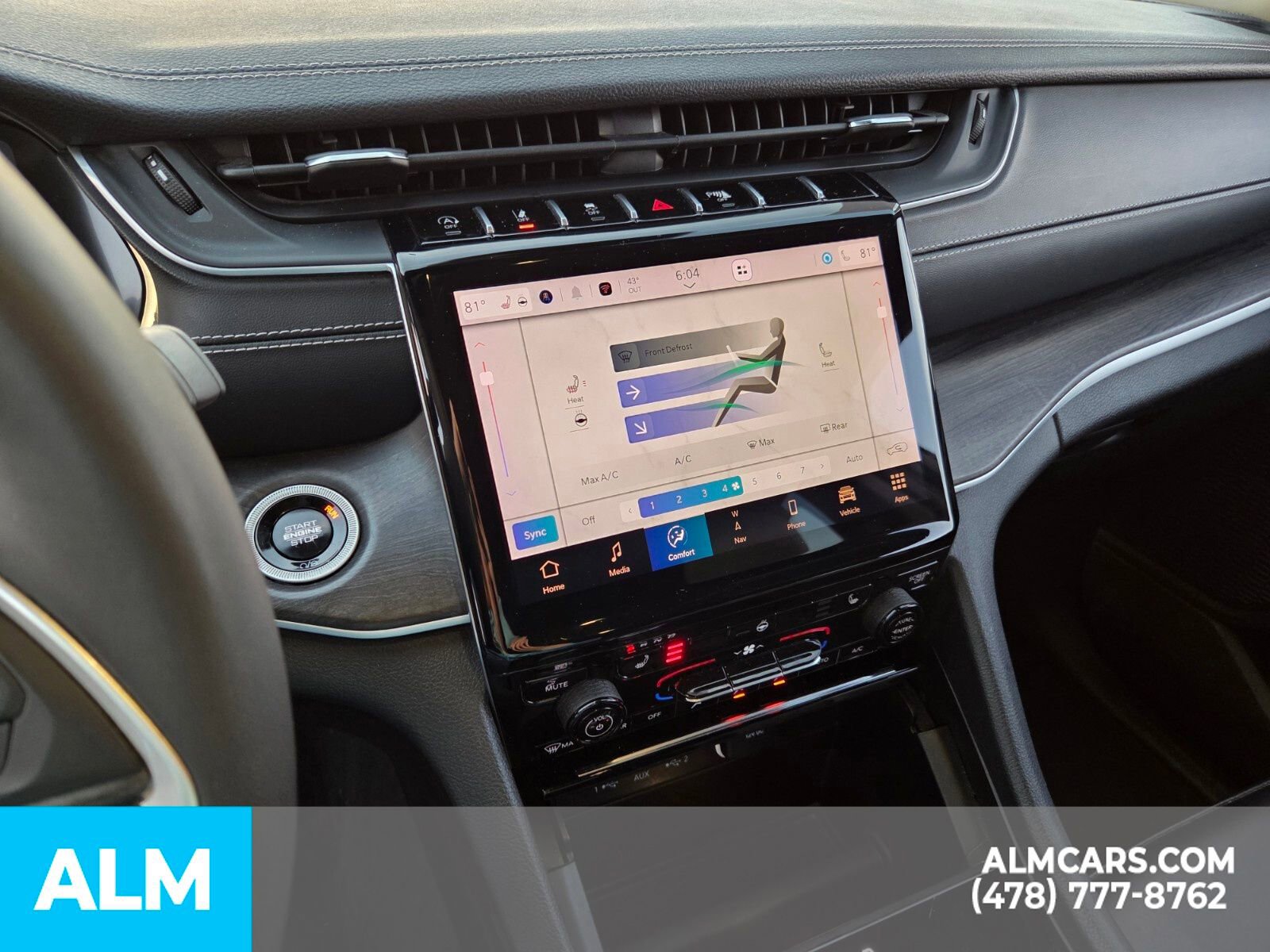 Used 2024 Jeep Grand Cherokee Limited image 24