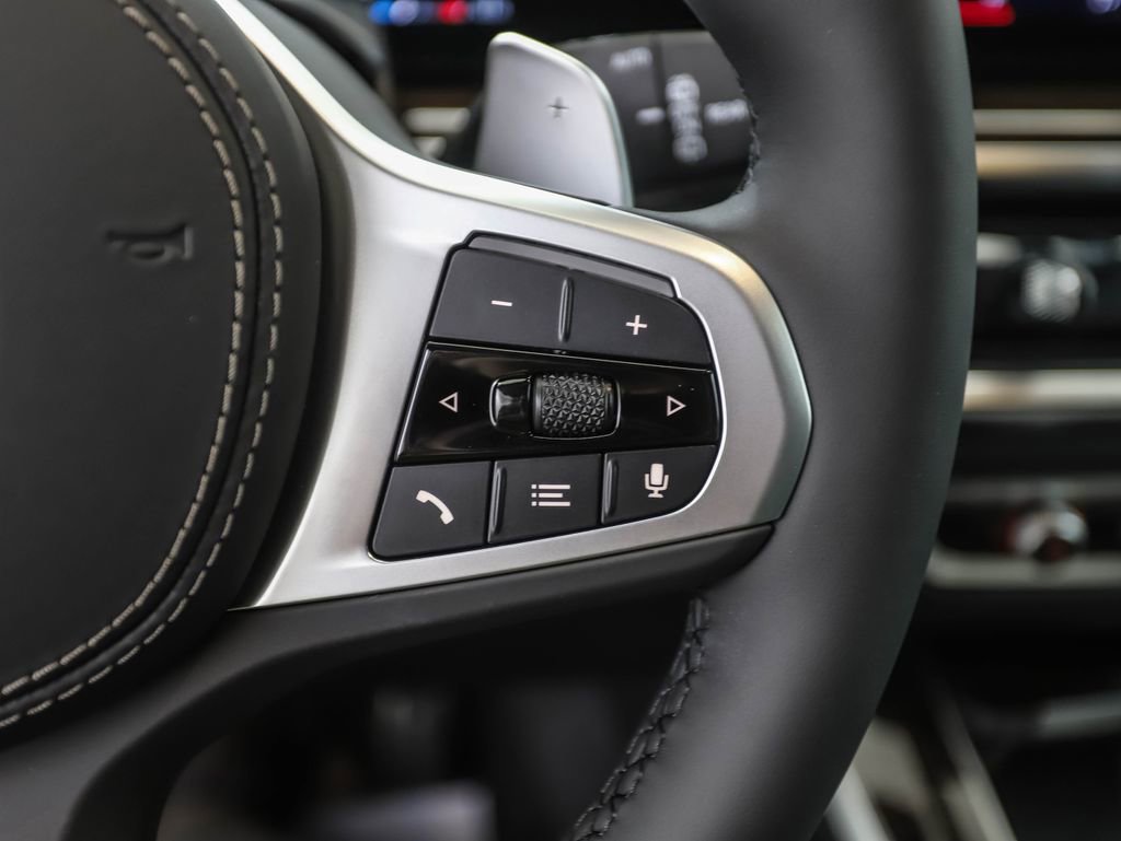 New 2026 BMW X5 xDrive40i w/ M Sport Package image 13