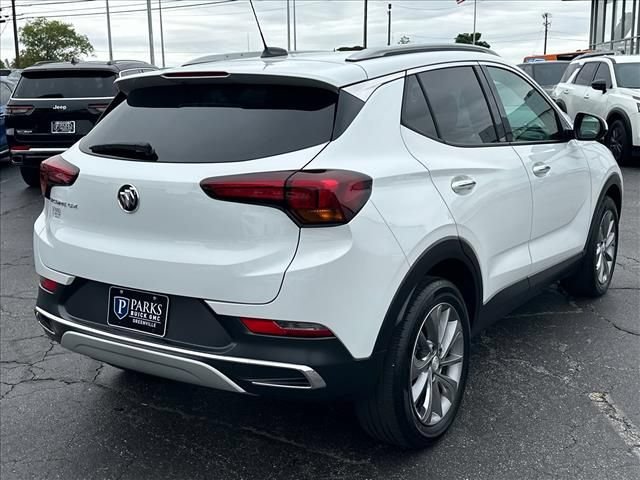 Certified 2022 Buick Encore GX Essence w/ Experience Buick Package FWD image 11