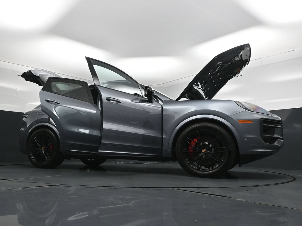 New 2026 Porsche Cayenne S AWD/4WD image 35
