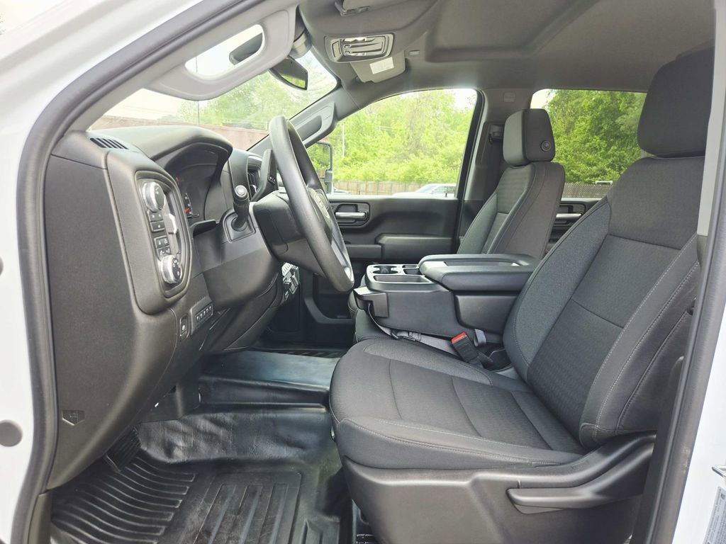 Used 2024 GMC Sierra 2500 Pro w/ 1SA Pro Safety Plus Package AWD/4WD image 11