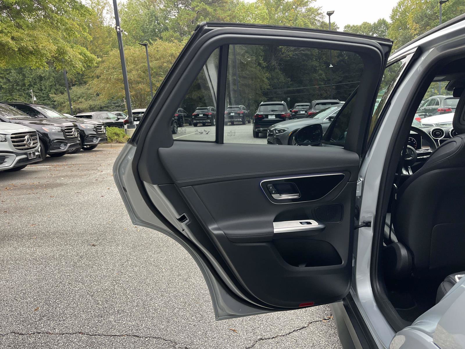 Certified 2026 Mercedes-Benz GLC 300 image 40