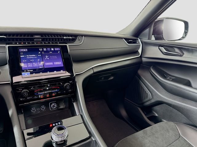 New 2025 Jeep Grand Cherokee L Altitude image 22