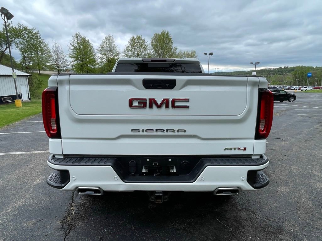 Used 2021 GMC Sierra 1500 AT4 w/ AT4 Value Package AWD/4WD image 4