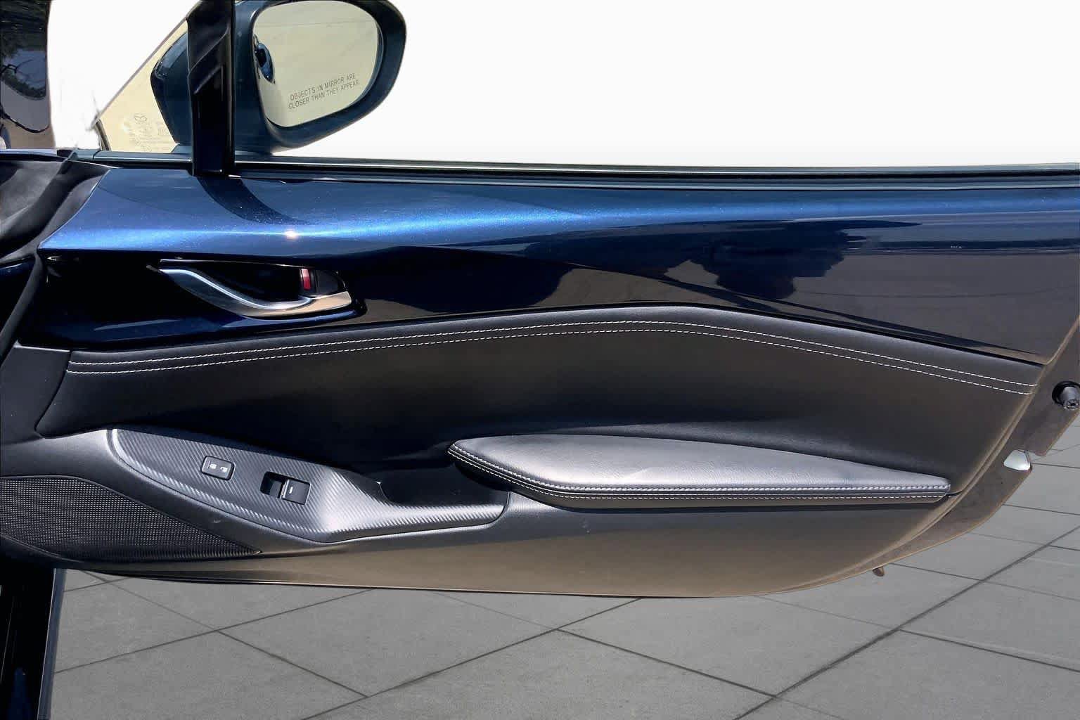 Certified 2025 MAZDA MX-5 Miata RF Grand Touring RWD image 19