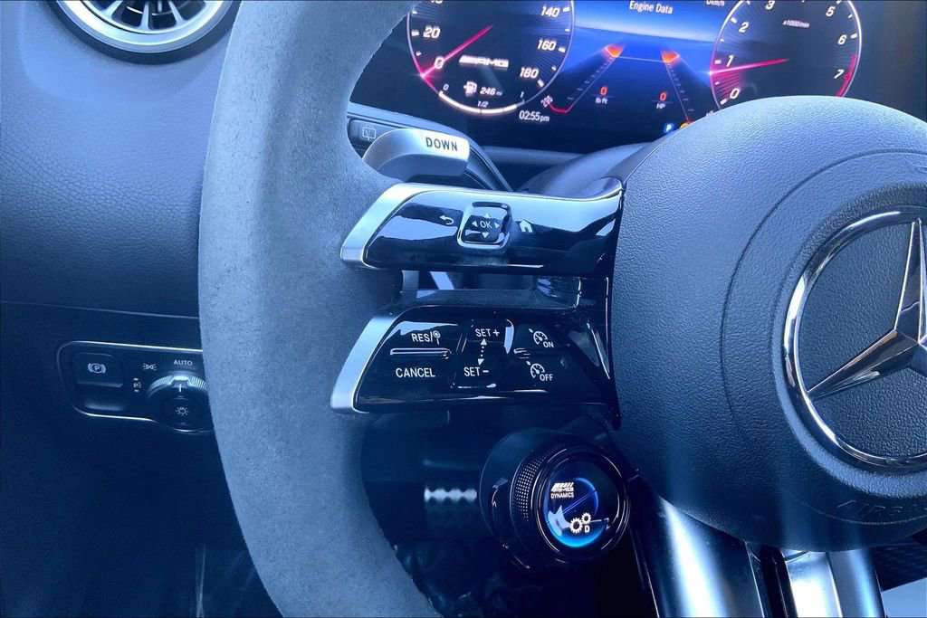 Used 2024 Mercedes-Benz GLA 35 AMG 4MATIC image 23