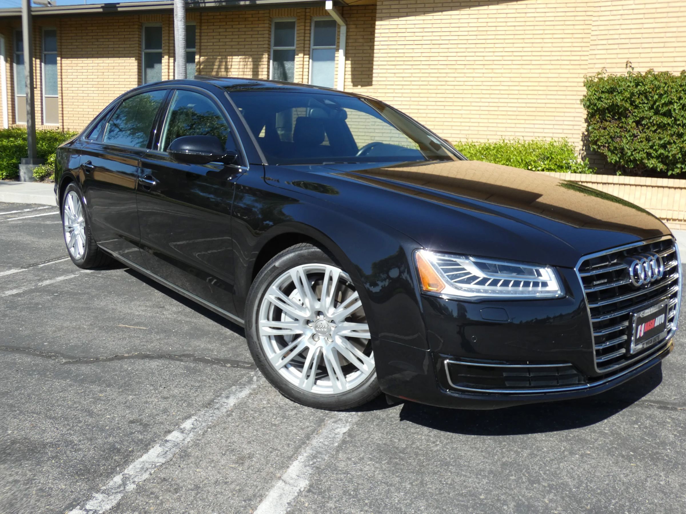 Used 2015 Audi A8 L 4.0T image 5