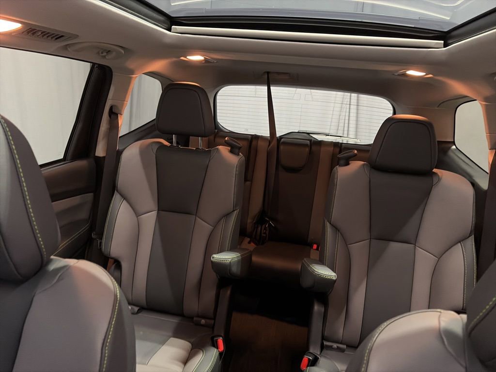 Certified 2023 Subaru Ascent Onyx Edition Limited AWD/4WD image 18