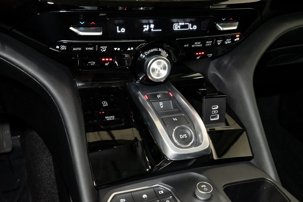 Certified 2024 Acura MDX SH-AWD w/ Technology Package image 22