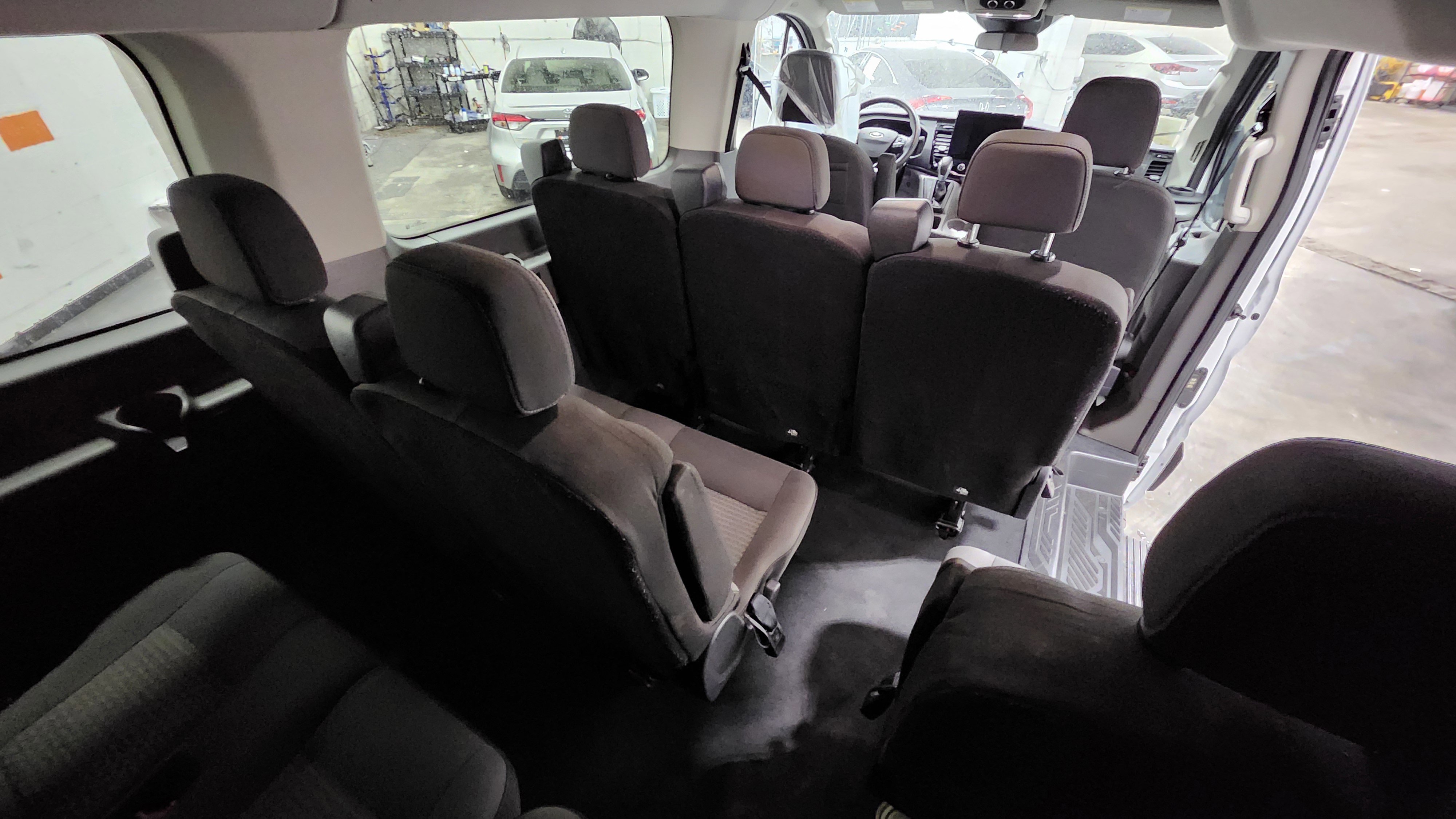 Used 2023 Ford Transit 350 XLT image 23