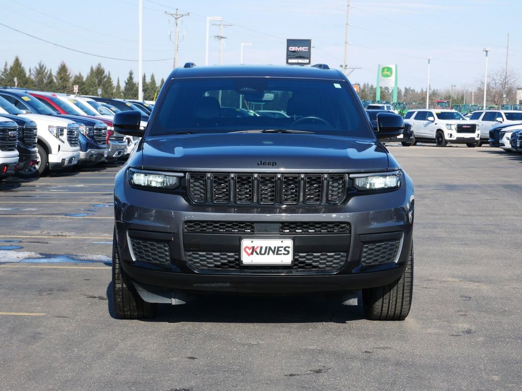 Used 2021 Jeep Grand Cherokee L Laredo image 2