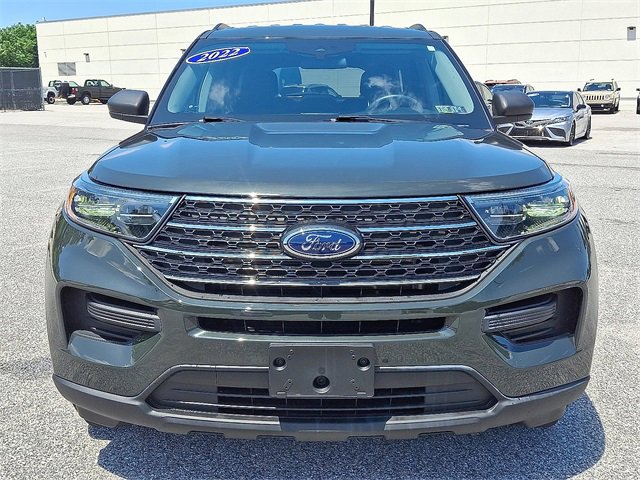 Used 2022 Ford Explorer XLT image 5