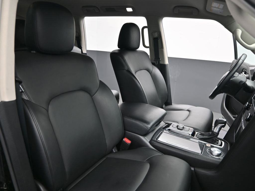 Used 2024 Nissan Armada SV image 28