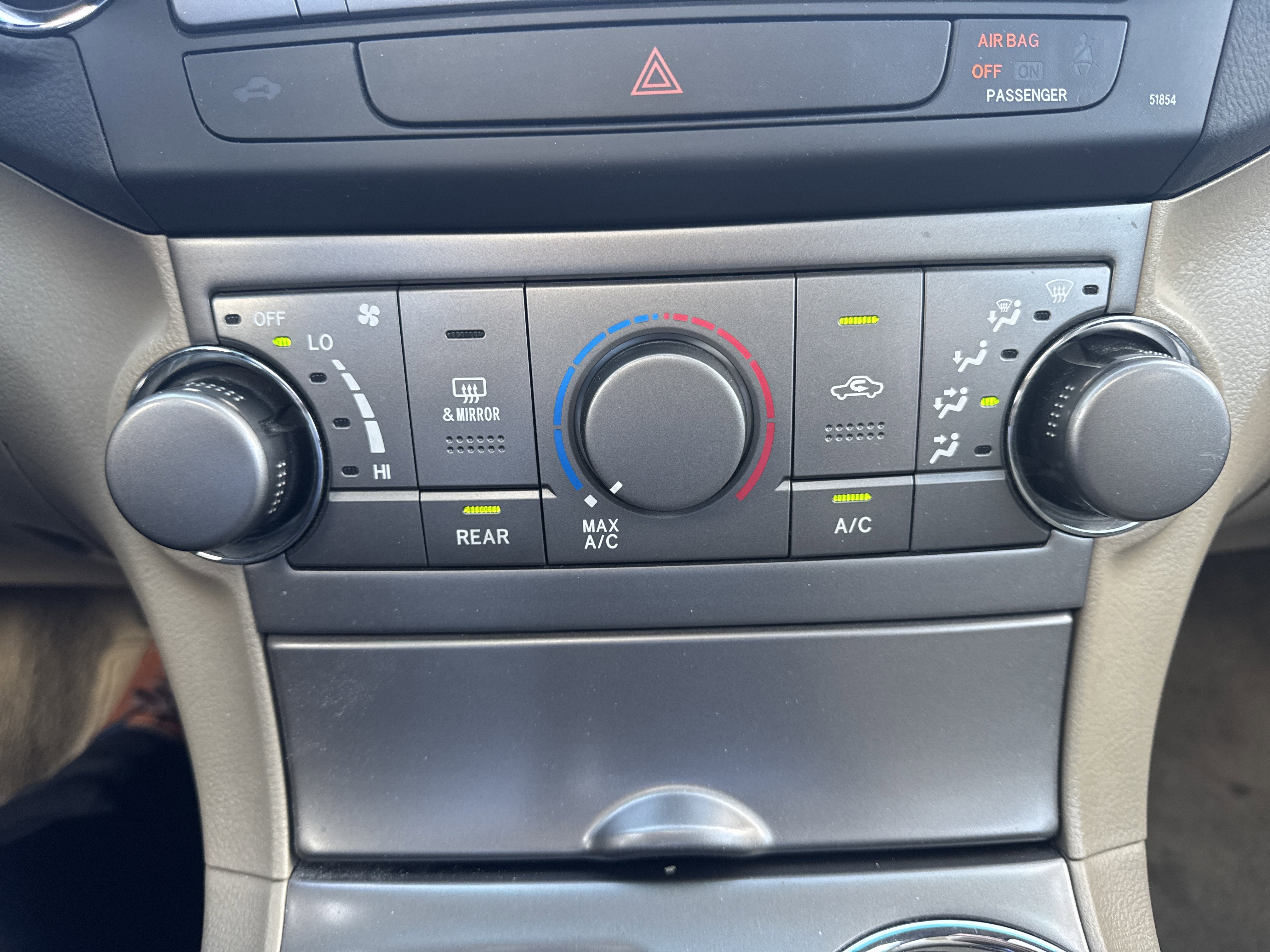 Used 2010 Toyota Highlander 4WD image 29