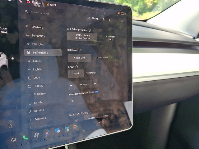 Used 2021 Tesla Model Y Long Range AWD/4WD image 31