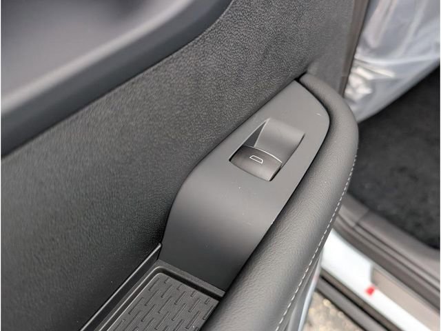 New 2026 Buick Enclave Sport Touring w/ Power Package image 11