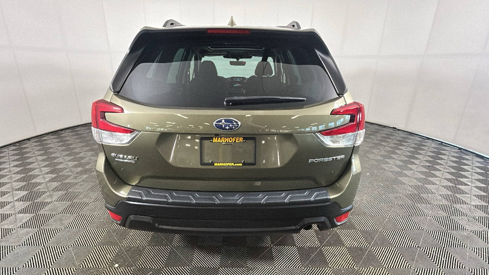 Used 2023 Subaru Forester Premium AWD/4WD image 4