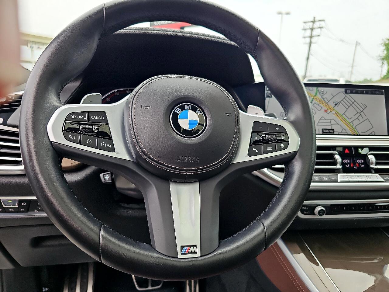 Used 2022 BMW X5 xDrive40i w/ M Sport Package image 29