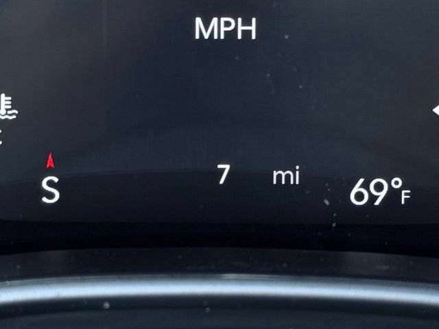 New 2027 Chrysler Pacifica Select FWD image 37