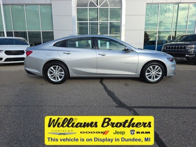Used 2018 Chevrolet Malibu LT image 4