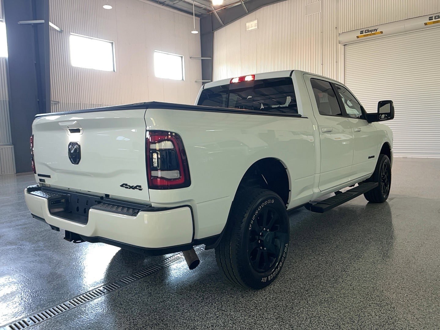 Used 2024 RAM 2500 Big Horn w/ Night Edition AWD/4WD image 19