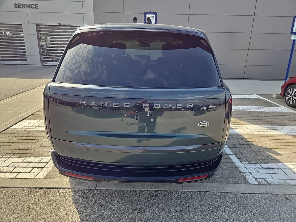 Used 2023 Land Rover Range Rover SE image 6
