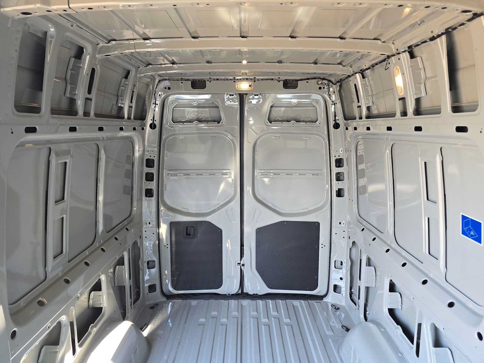 Used 2026 Mercedes-Benz Sprinter 2500 image 16