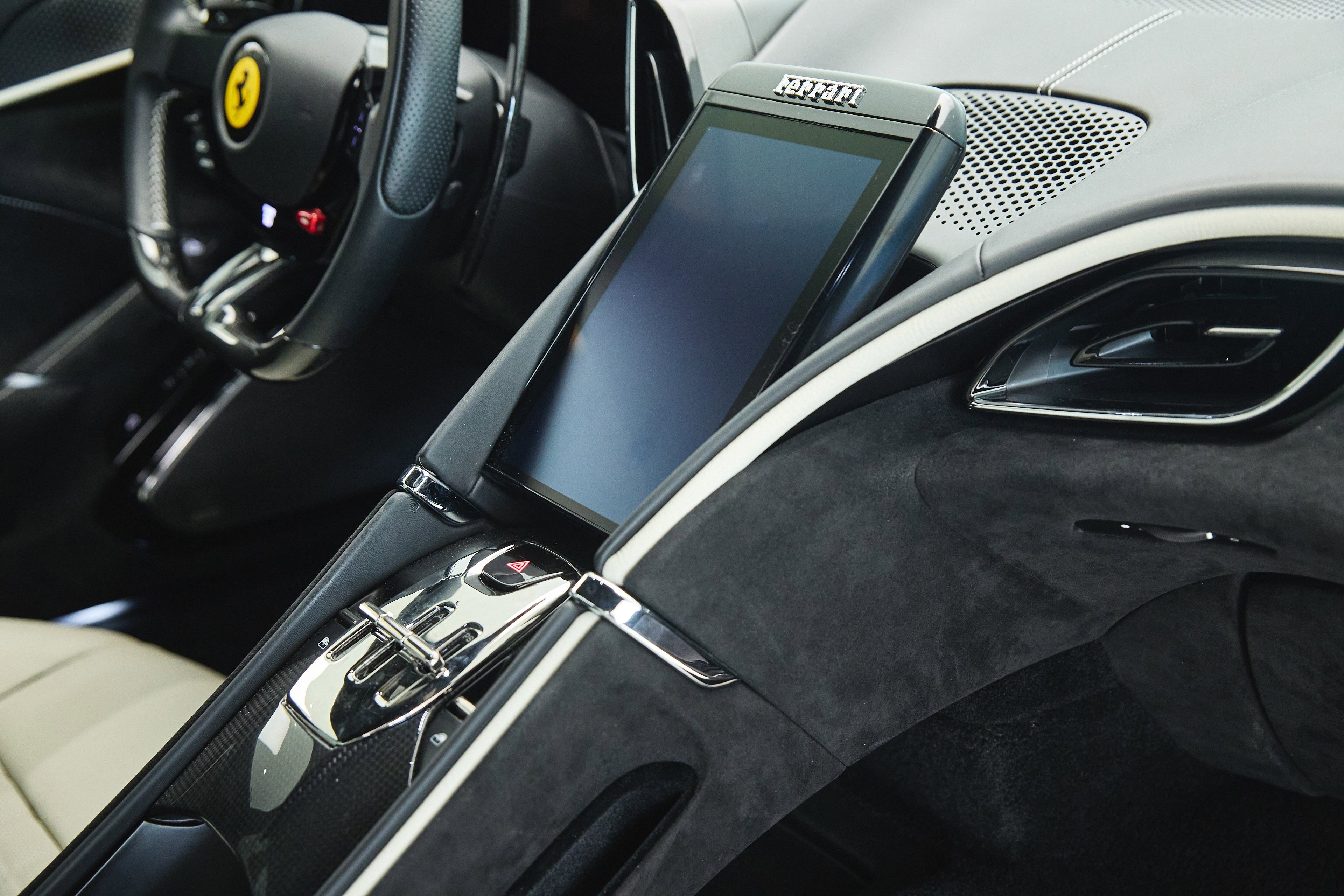 Used 2023 Ferrari Roma image 34