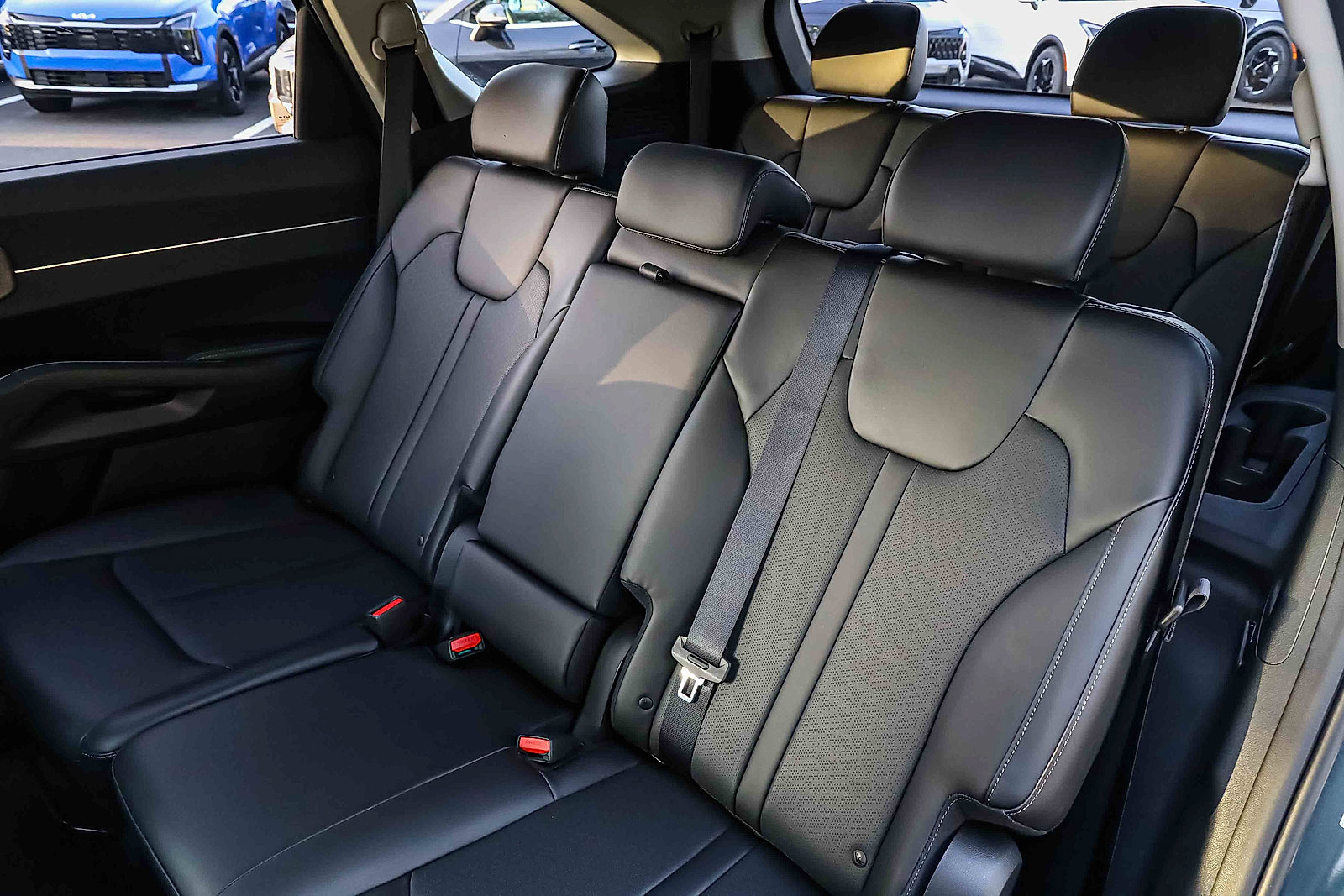 Certified 2023 Kia Sorento S AWD/4WD image 19