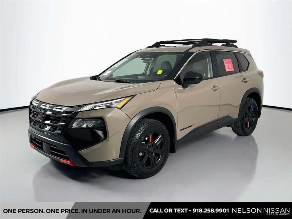 Certified 2025 Nissan Rogue SV AWD/4WD image 1