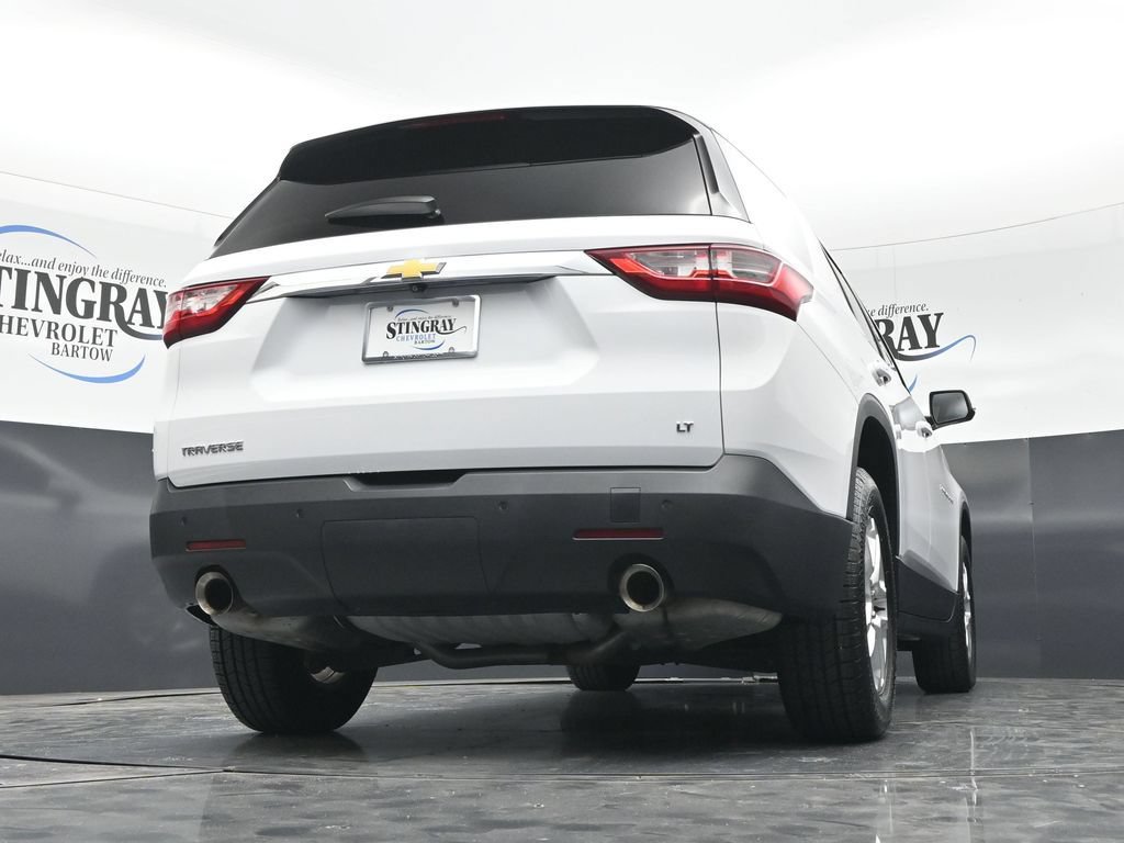 Used 2020 Chevrolet Traverse LT FWD image 33