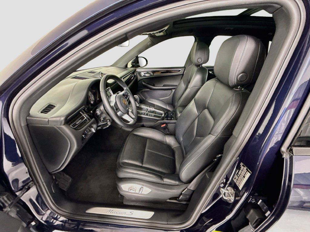 Used 2021 Porsche Macan S AWD/4WD image 19