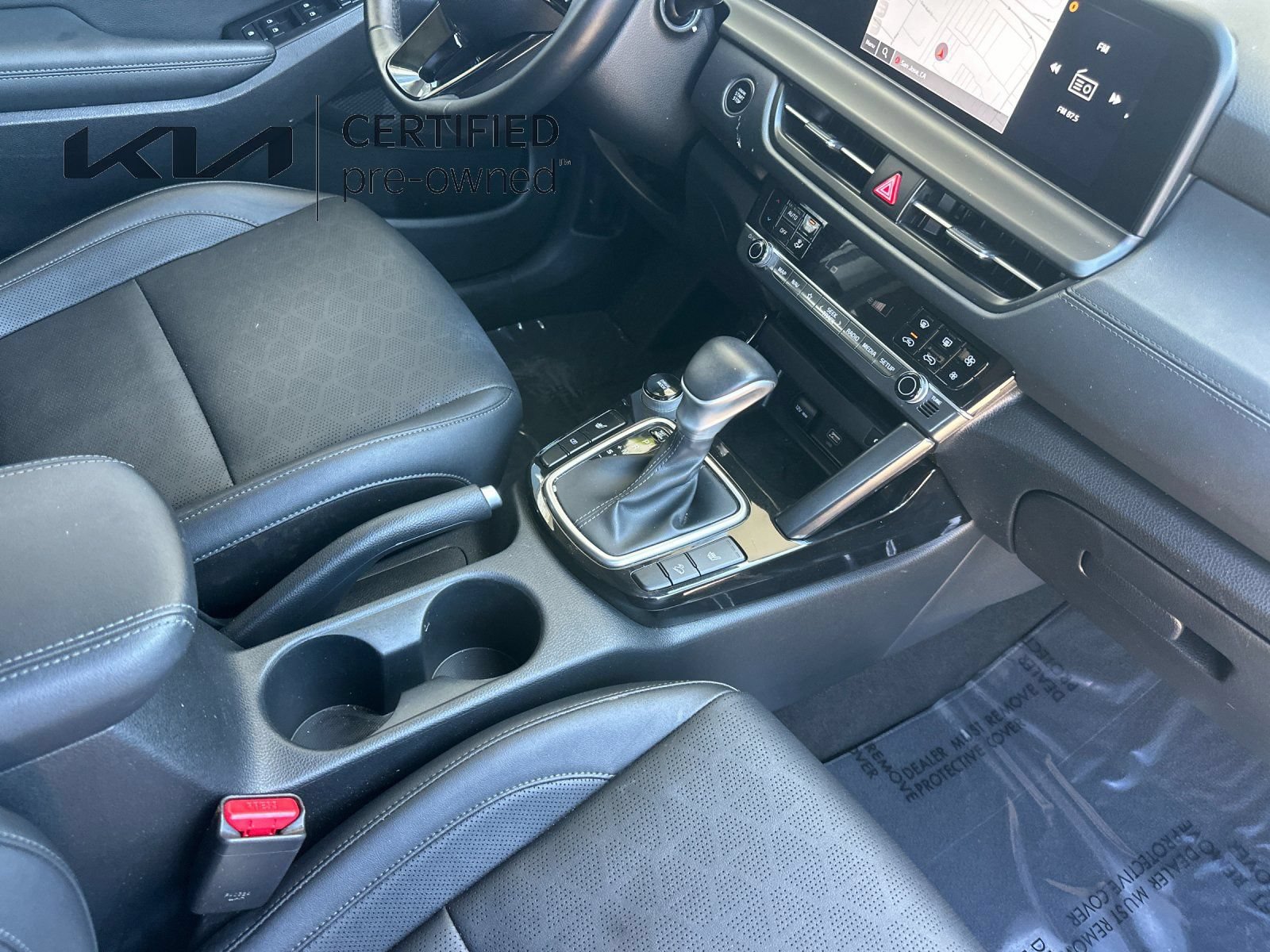 Certified 2024 Kia Seltos EX FWD image 17