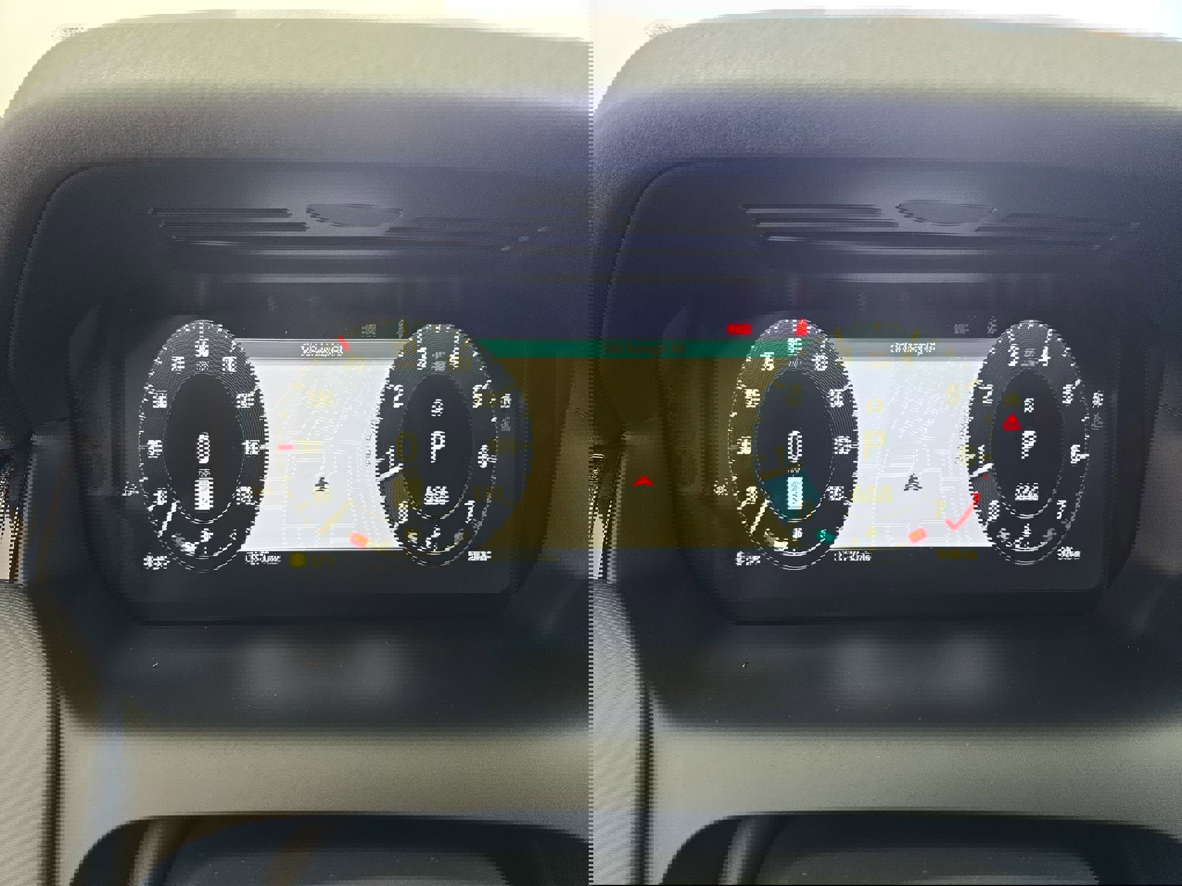 Used 2024 Land Rover Discovery Sport Dynamic SE image 19