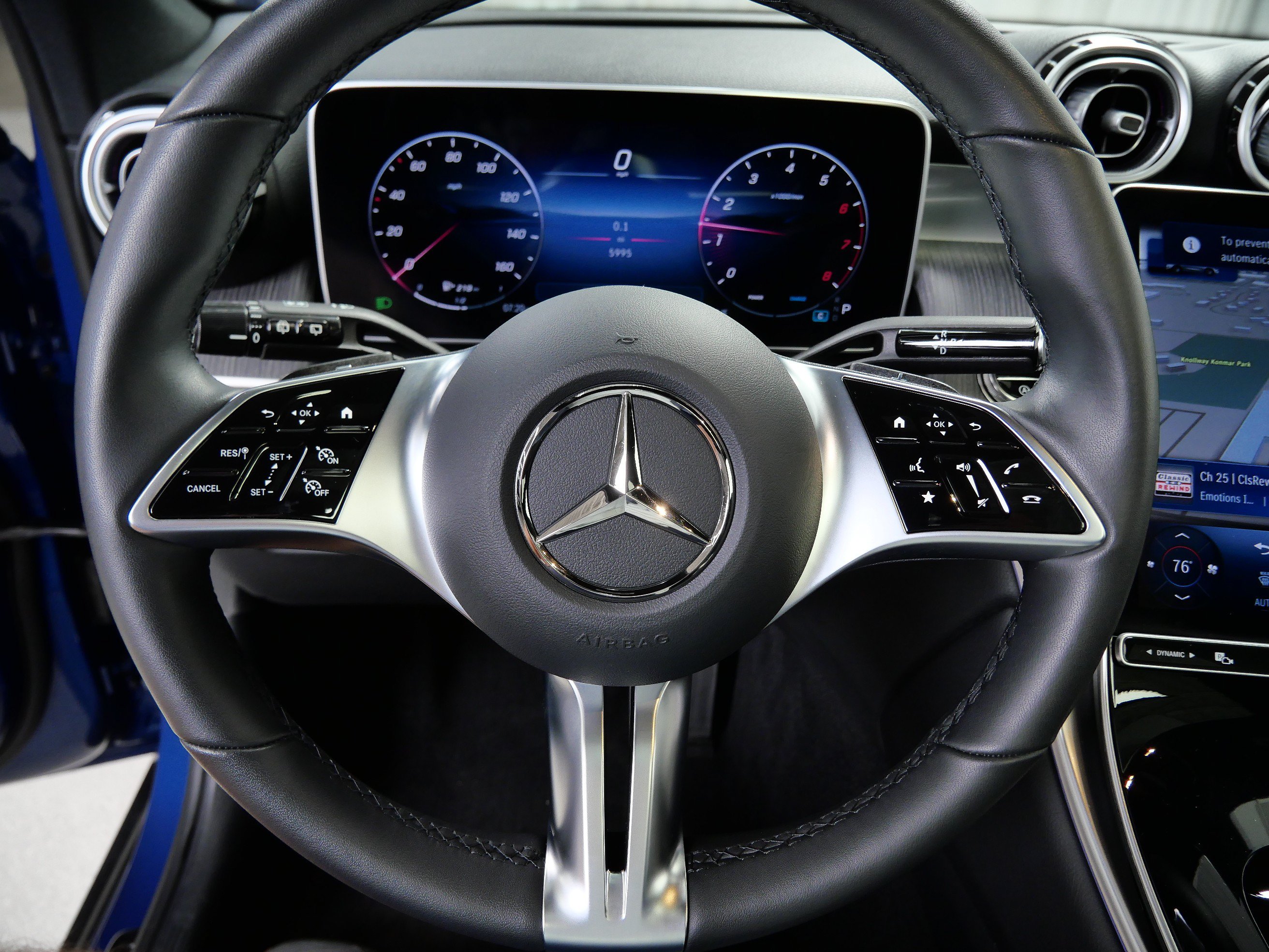 Certified 2026 Mercedes-Benz GLC 300 4MATIC image 23