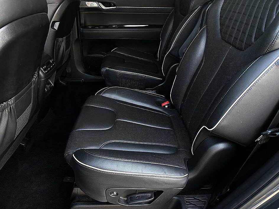 Used 2024 Hyundai Palisade Limited image 9