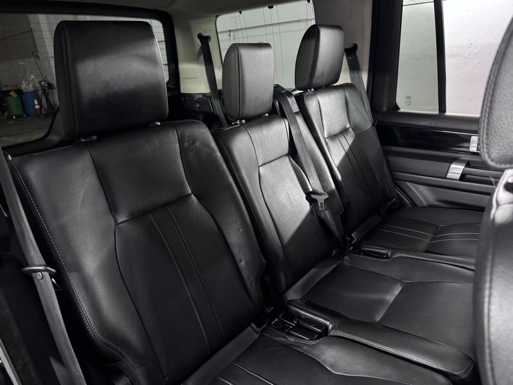 Used 2016 Land Rover LR4 AWD/4WD image 51