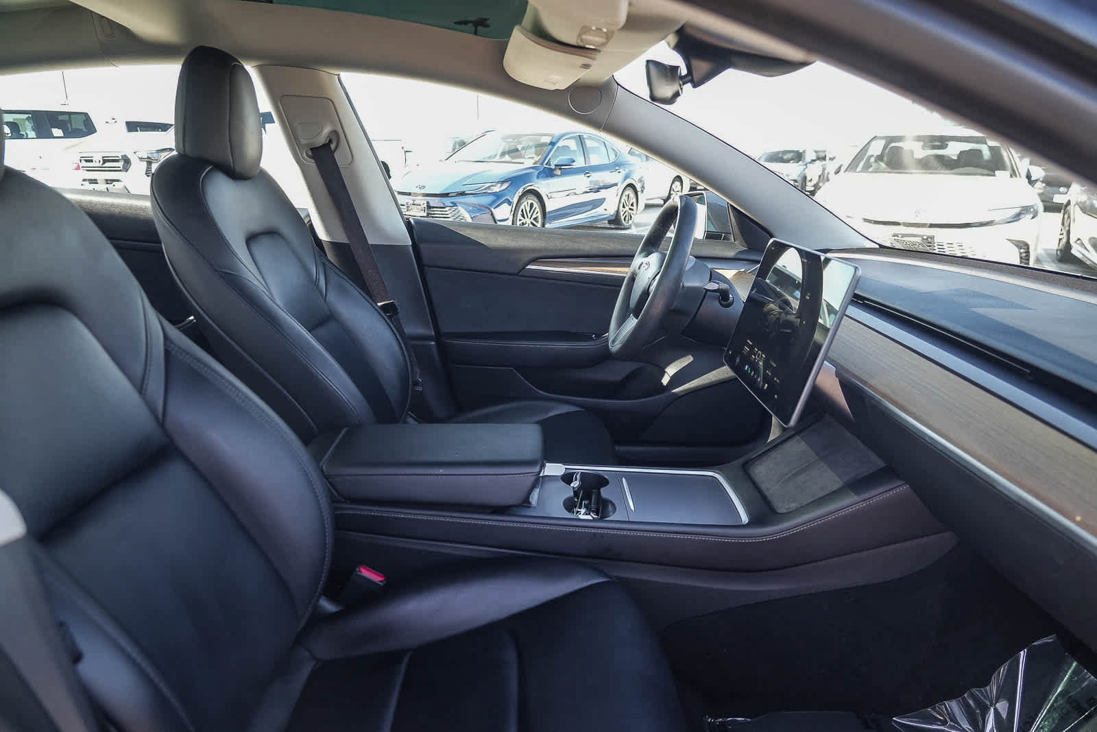 Used 2022 Tesla Model 3 Long Range AWD/4WD image 16