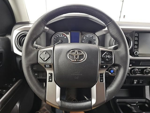 Certified 2023 Toyota Tacoma SR5 AWD/4WD image 19