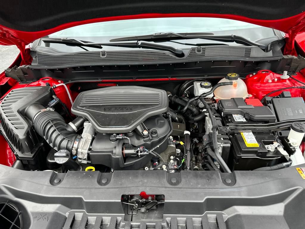 Used 2023 Chevrolet Blazer LT w/ Midnight/Sport Edition image 28