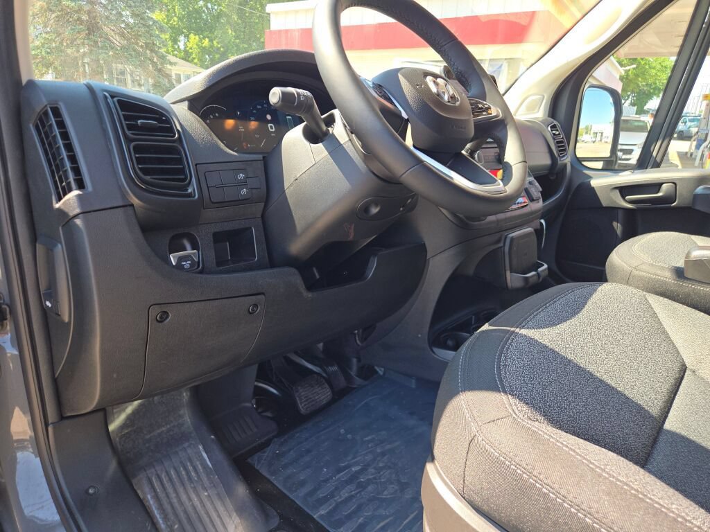 New 2026 RAM ProMaster 3500 w/ Premium Convenience Group FWD image 22